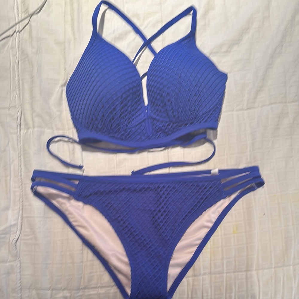 Shade & Shore Blue Ribbed Bikini Set with Crossed Straps